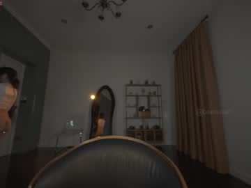 Foto porno Ce sexy este baeasian pe KUR.ro