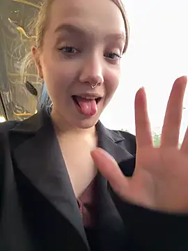 Foto porno Nebunii pe chat marca bambi_lu pe KUR.ro