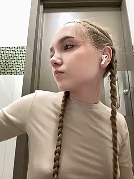 Foto erotica #1292921 pe KUR.ro