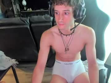 Foto porno Sex online cu bashful4200 pe KUR.ro