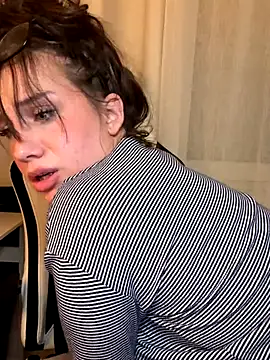 Foto porno Discutii intime cu bebecita_x pe KUR.ro
