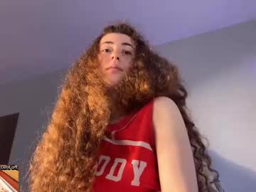 Foto porno becky_baker se dezbraca la web pe Chaturbate pe KUR.ro