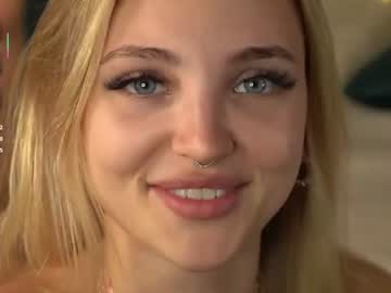 Foto porno Discutii intime cu beckymadsons pe KUR.ro