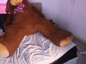 Foto porno Ganduri murdare cu bella__donne pe KUR.ro