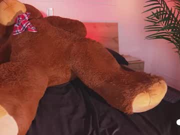 Foto porno Ganduri murdare cu bella__donne pe KUR.ro