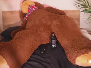 Foto porno Ganduri murdare cu bella__donne pe KUR.ro