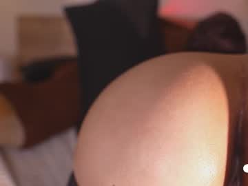 Foto porno Ganduri murdare cu bella__donne pe KUR.ro