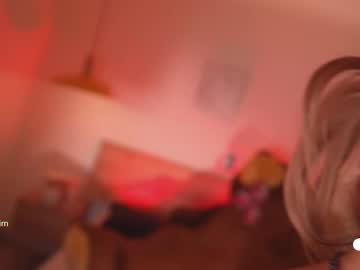 Foto porno Ganduri murdare cu bella__donne pe KUR.ro