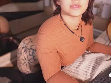 Foto porno Ganduri murdare cu bella__donne pe KUR.ro