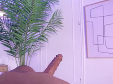 Foto porno Ganduri murdare cu bella__donne pe KUR.ro