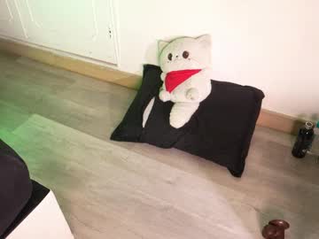 Foto porno Ganduri murdare cu bella__donne pe KUR.ro