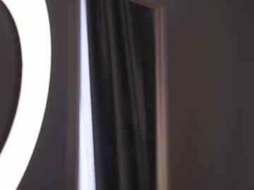 Foto porno Nebunii pe chat marca bellacle pe KUR.ro