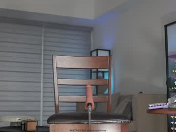 Foto porno Ganduri murdare cu belle_adrienne pe KUR.ro