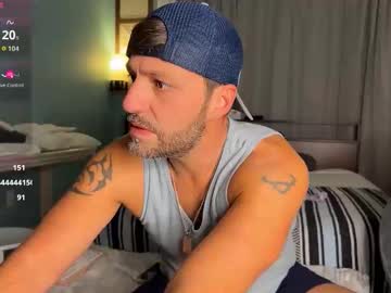 Foto porno Nebunii pe chat marca bigguylilmiss pe KUR.ro