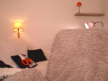 Foto porno blissdilley descoperita pe video chat pe KUR.ro