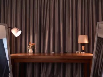 Foto porno blissdilley descoperita pe video chat pe KUR.ro