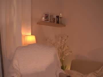 Foto porno blissdilley descoperita pe video chat pe KUR.ro