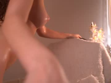 Foto porno blissdilley descoperita pe video chat pe KUR.ro