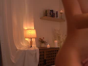 Foto porno blissdilley descoperita pe video chat pe KUR.ro