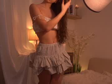 Foto porno blissdilley descoperita pe video chat pe KUR.ro