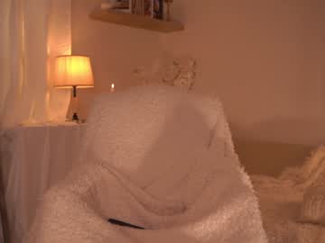 Foto porno blissdilley descoperita pe video chat pe KUR.ro