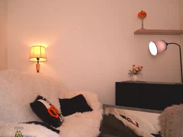 Foto porno blissdilley descoperita pe video chat pe KUR.ro