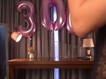 Foto porno blissdilley descoperita pe video chat pe KUR.ro