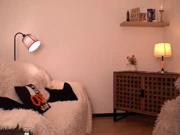 Foto porno blissdilley descoperita pe video chat pe KUR.ro