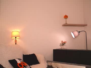 Foto porno blissdilley descoperita pe video chat pe KUR.ro