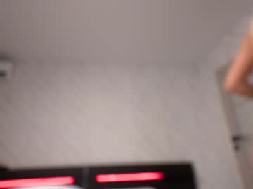 Foto porno blonde_bigtits se dezbraca la web pe Chaturbate pe KUR.ro