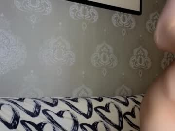 Foto porno bluuemarine ne arata tot la camera pe KUR.ro
