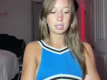 Foto porno Sex online cu brielledaviss pe KUR.ro