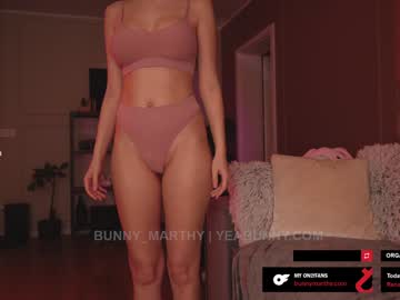 Foto porno bunny_marthy se dezbraca la web pe Chaturbate pe KUR.ro
