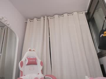 Foto porno Ganduri murdare cu bunnyblondy pe KUR.ro