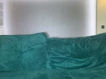 Foto porno bunnyclide se dezbraca la web pe Chaturbate pe KUR.ro