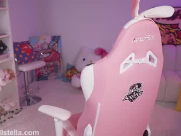 Foto porno Discutii intime cu bunnydollstella pe KUR.ro