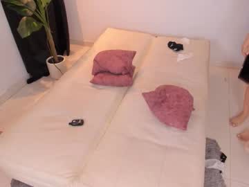 Foto porno burningcharm_ ne arata tot la camera pe KUR.ro