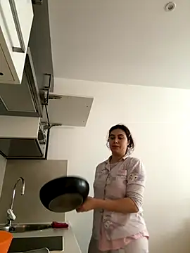 Fantezii cu busetarsus pe StripChat