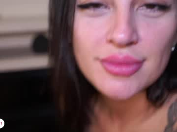 Foto porno Nebunii pe chat marca calehot98 pe KUR.ro