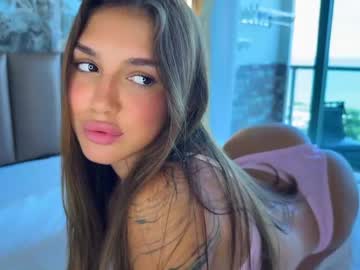 Foto porno Ce sexy este canikissyou_ pe KUR.ro