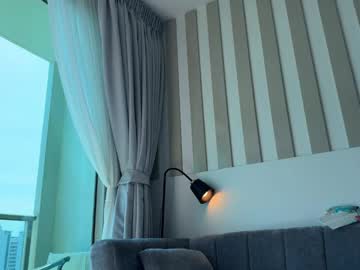 Foto porno canikissyou_ vrea sex pe Chaturbate pe KUR.ro