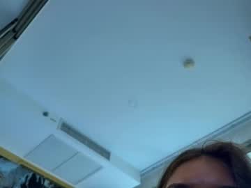 Foto porno Ce sexy este canikissyou_ pe KUR.ro