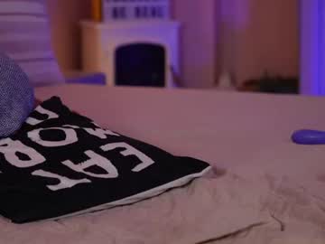 Foto porno Ganduri murdare cu anyuta1212 pe KUR.ro