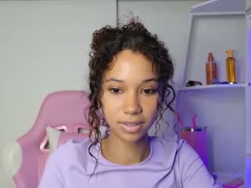 Foto porno Ce sexy este cedaya555 pe KUR.ro