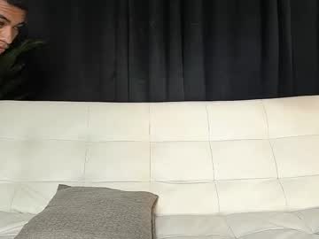 Foto porno Nebunii pe chat marca charming_lovers pe KUR.ro