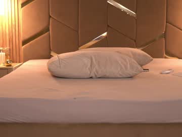 Foto porno Ce sexy este chaturbabe__ pe KUR.ro