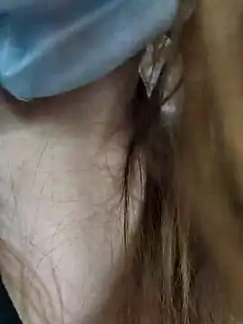 Foto porno Sex online cu chenxin778 pe KUR.ro