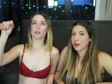 Foto porno chloesweetdreams descoperita pe video chat pe KUR.ro