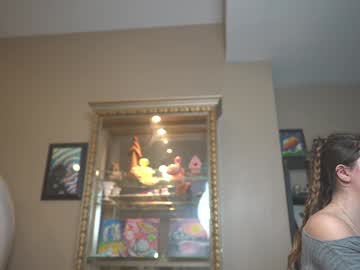 Foto porno chroniclove se dezbraca la web pe Chaturbate pe KUR.ro