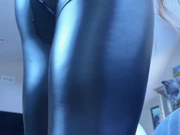 Foto porno Nebunii pe chat marca chroniclove pe KUR.ro